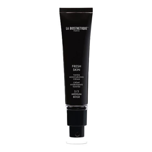 La Biosthetique Fresh Skin 1/2 Light Beige, 30ml/1.01 fl oz La Biosthetique Fresh Skin 1/2 Light Beige on white background