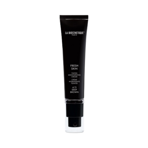 La Biosthetique Fresh Skin 1/2 Light Beige, 30ml/1.01 fl oz La Biosthetique Fresh Skin 1/2 Light Beige on white background