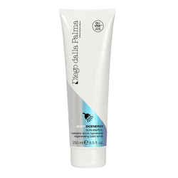Regenerating Balm Scrub on white background