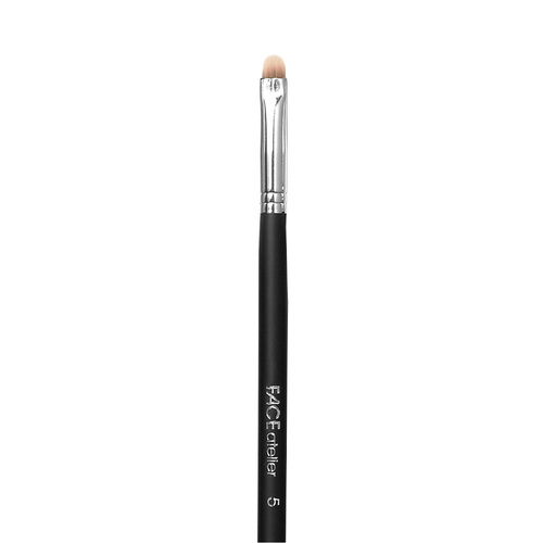FACE atelier #5 Concealer/Lip on white background